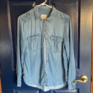 American Eagle Long Sleeve